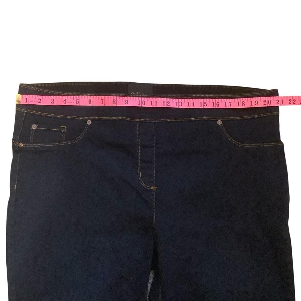 BELLINA CROPPED DARK WASH PULL UP JEANS/ Size XXL - Picture 6 of 8